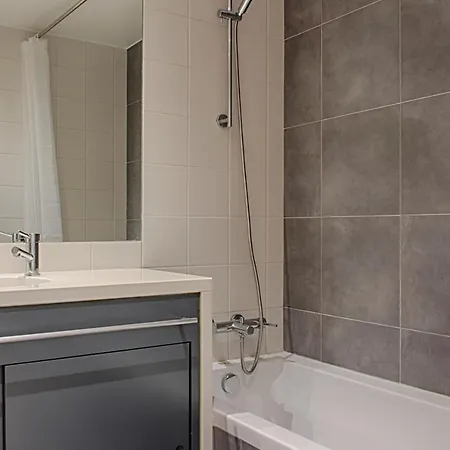 Апартаменты On Downtown Flat