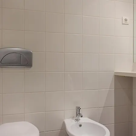 Апартаменты On Downtown Flat